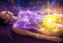 Yoni Massage Erfahrung bei Inari: Alter Schmerz und neue Energie – eine spirituelle Reise Symboldbild für Energieströme